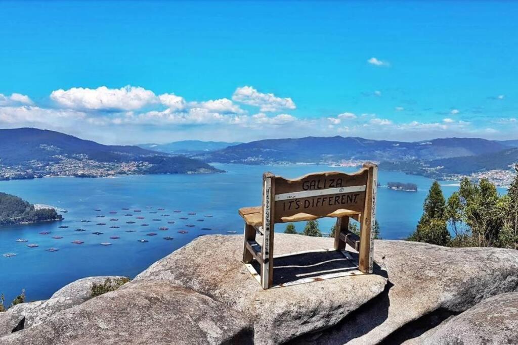 Espacioso Piso Con Garaje Cerca Del Centro De Vigo Esterno foto